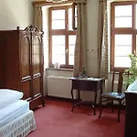 Und Dreibeiniger Hund מלון Görlitz