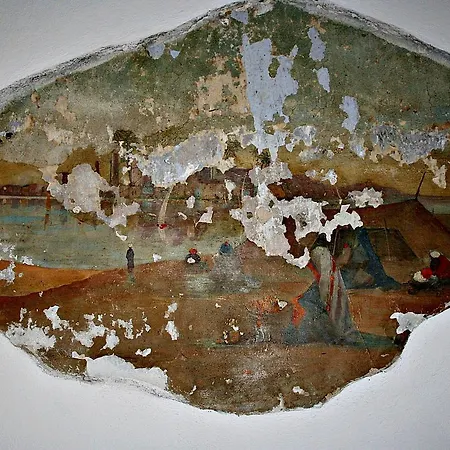 Hotel Und Dreibeiniger Hund 3*