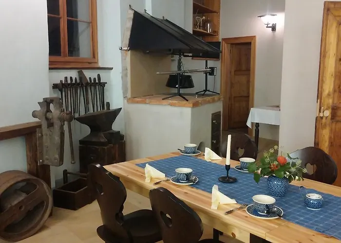 Hotel Und Dreibeiniger Hund 3*